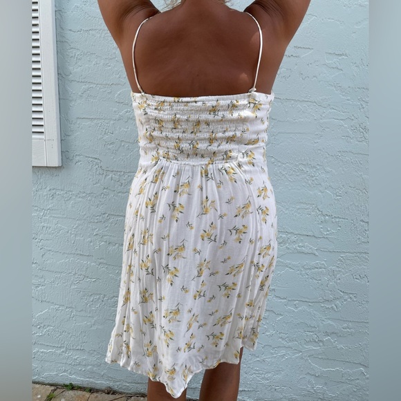 Soft Floral off white spaghetti strap sun dress with adjustable straps Size XL - Picture 10 of 16